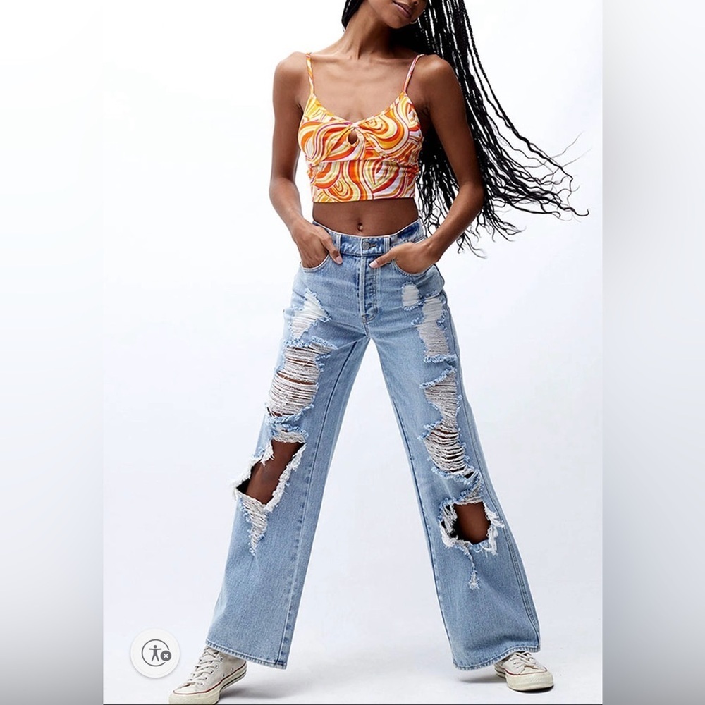 PACSUN High Waist Wide Leg Light Wash Thrashed W 26 and 31” Inseam